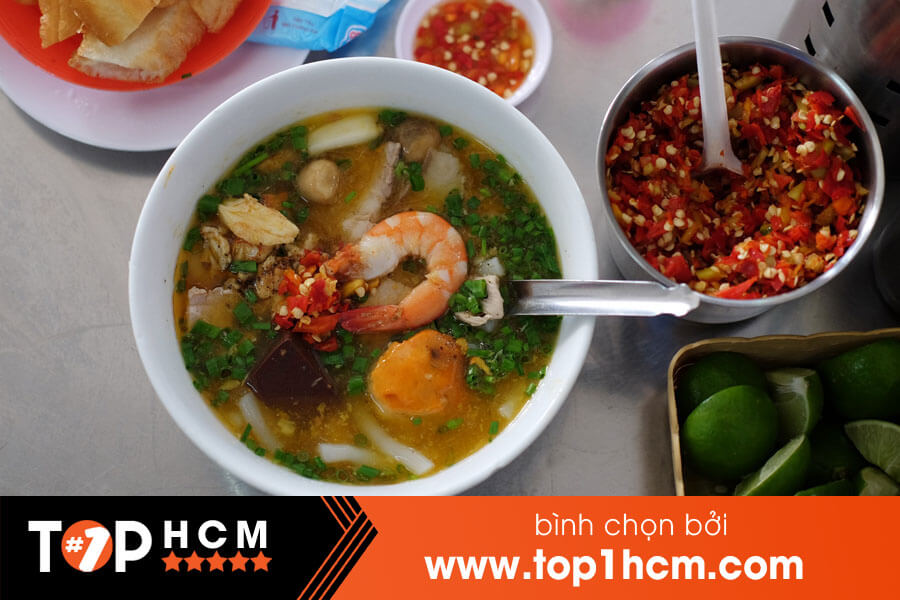 banh-canh-tphcm