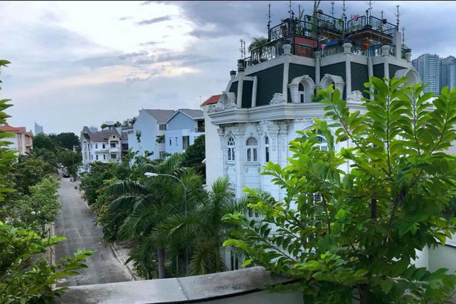Villa có hồ bơi riêng tại Sài Gòn