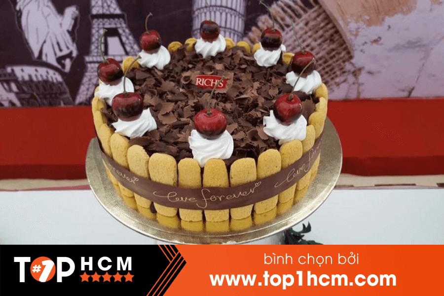 Bánh sinh nhật ngon tại TPHCM Hồng Hạc Bakery
