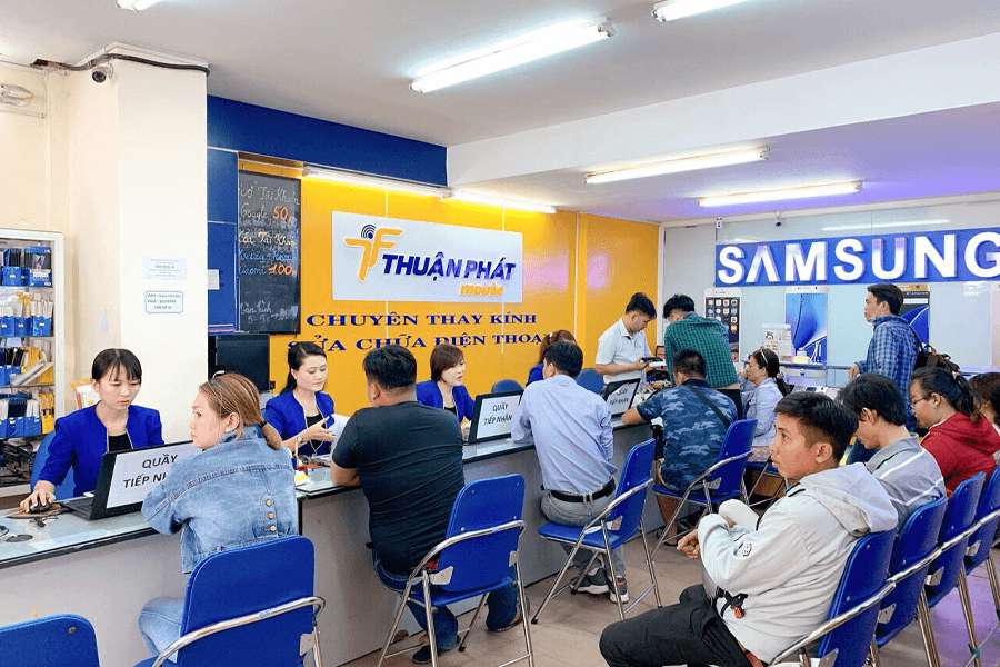 Thay màn hình Iphone uy tín tại TPHCM Thuận Phát Mobile